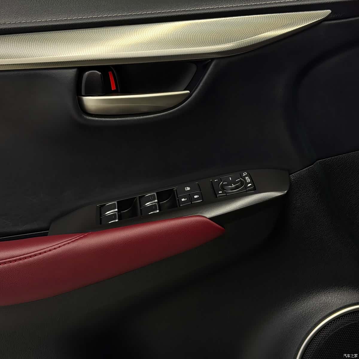 Lexus NX, 2021 7