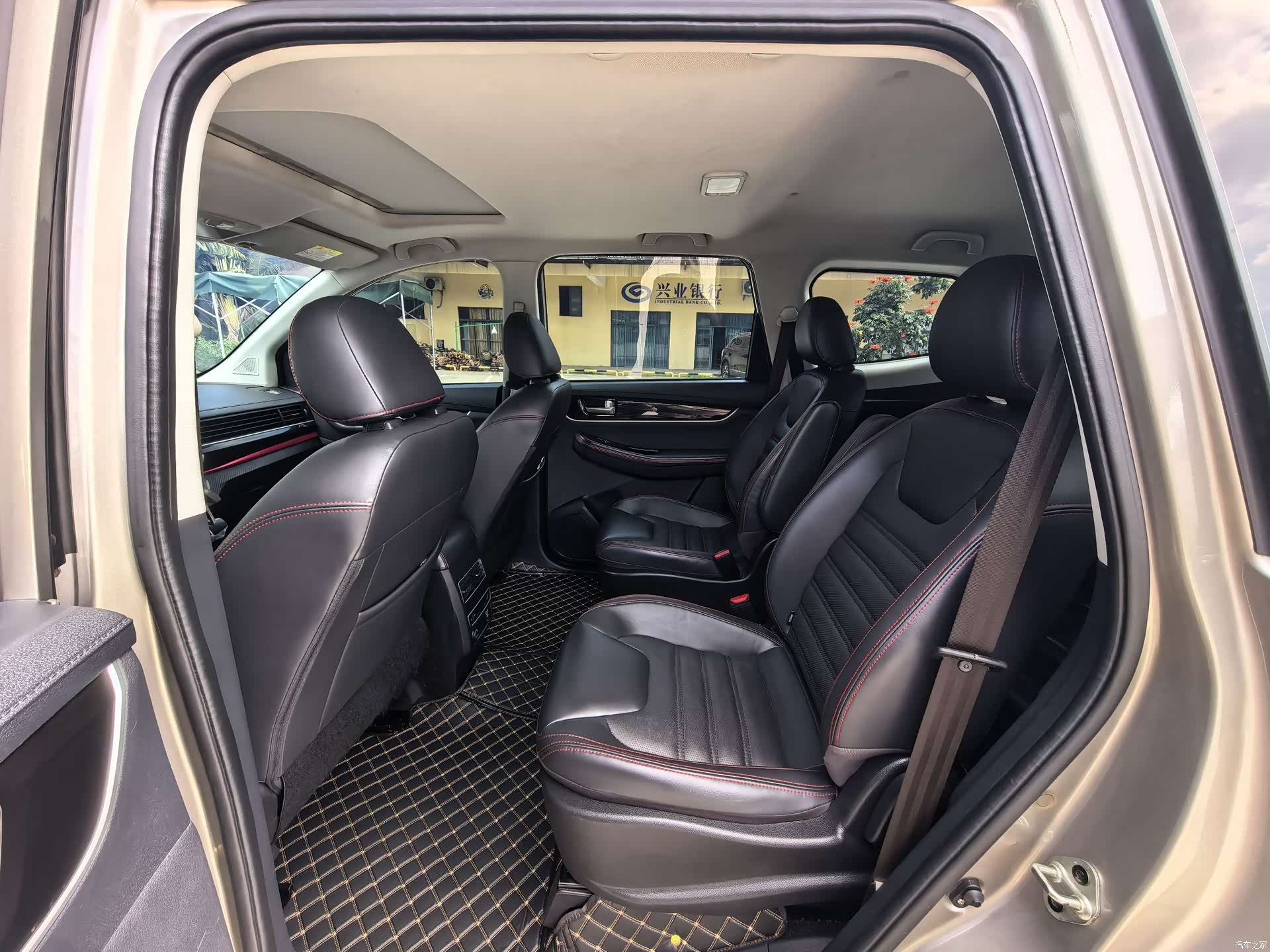 DongFeng X6, 2018 6