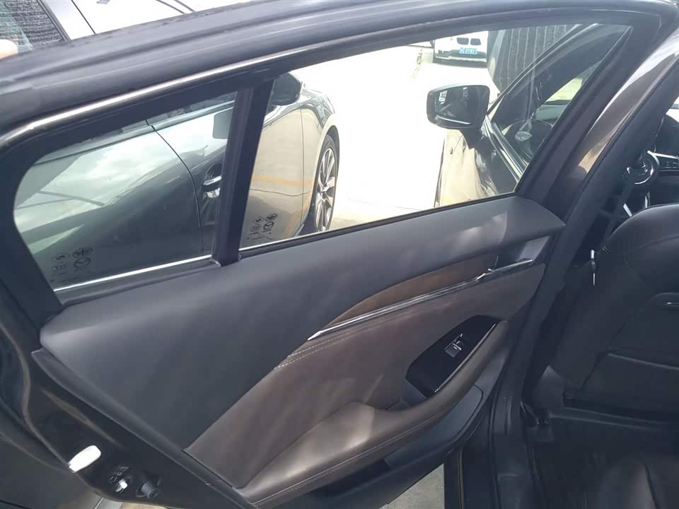Mazda Atez Mazda Atez