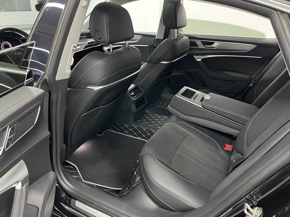 Audi A7L Audi A7L