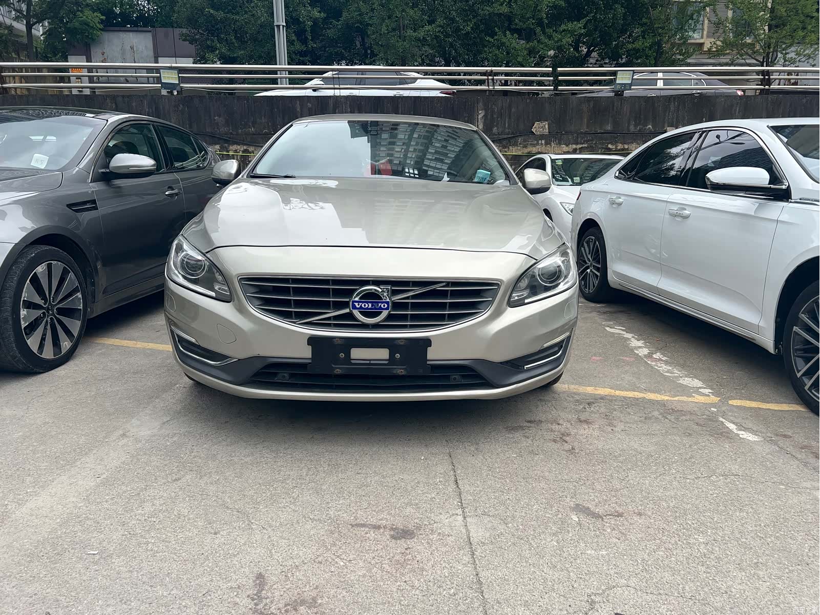 Volvo S60, 2015 3