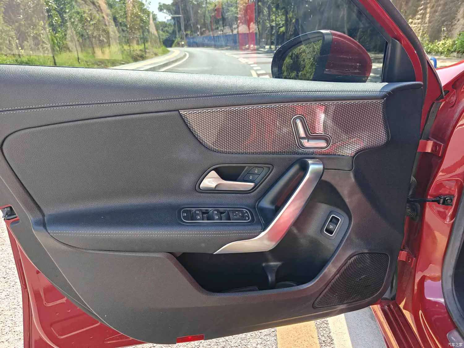 Mercedes-Benz A-Class, 2020 10