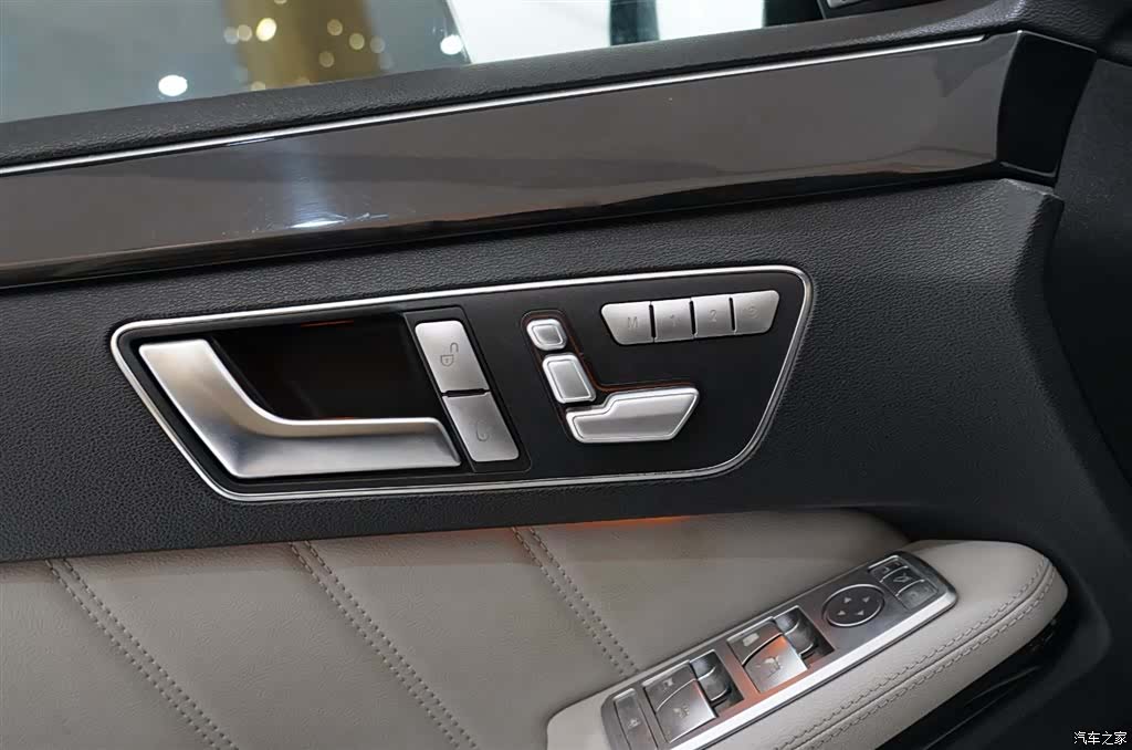 Mercedes-Benz E-Class, 2013 12