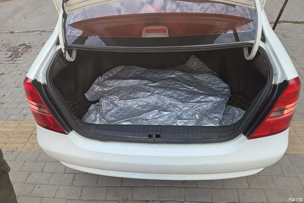 Lifan 620, 2015 4