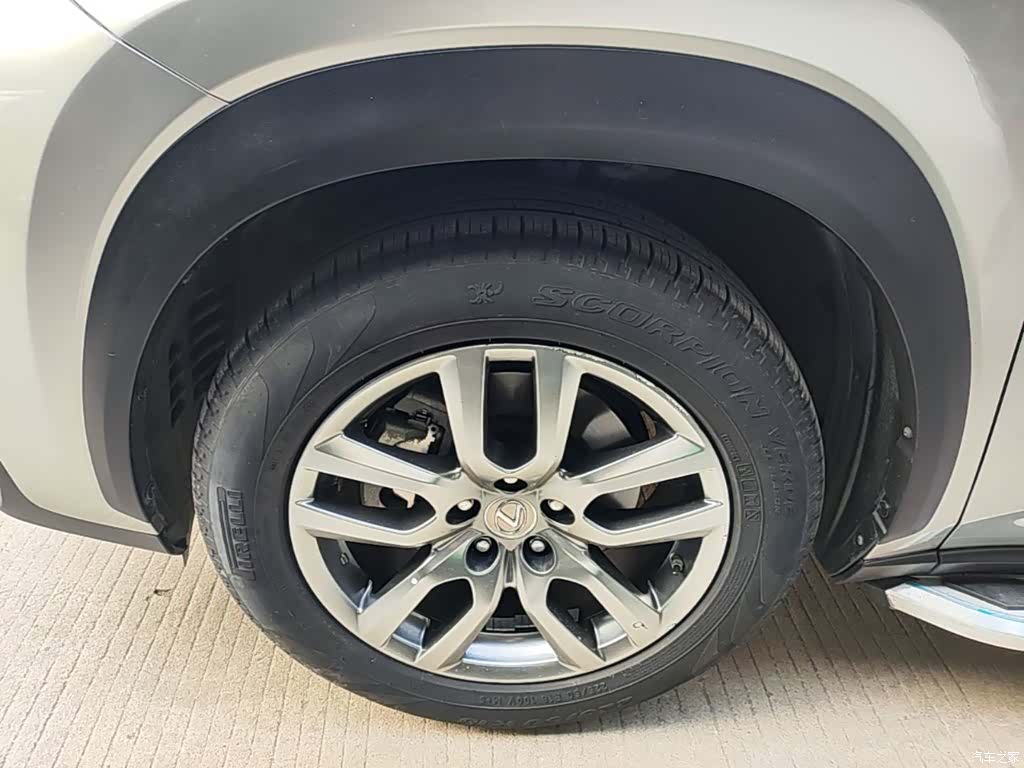 Lexus NX, 2015 25