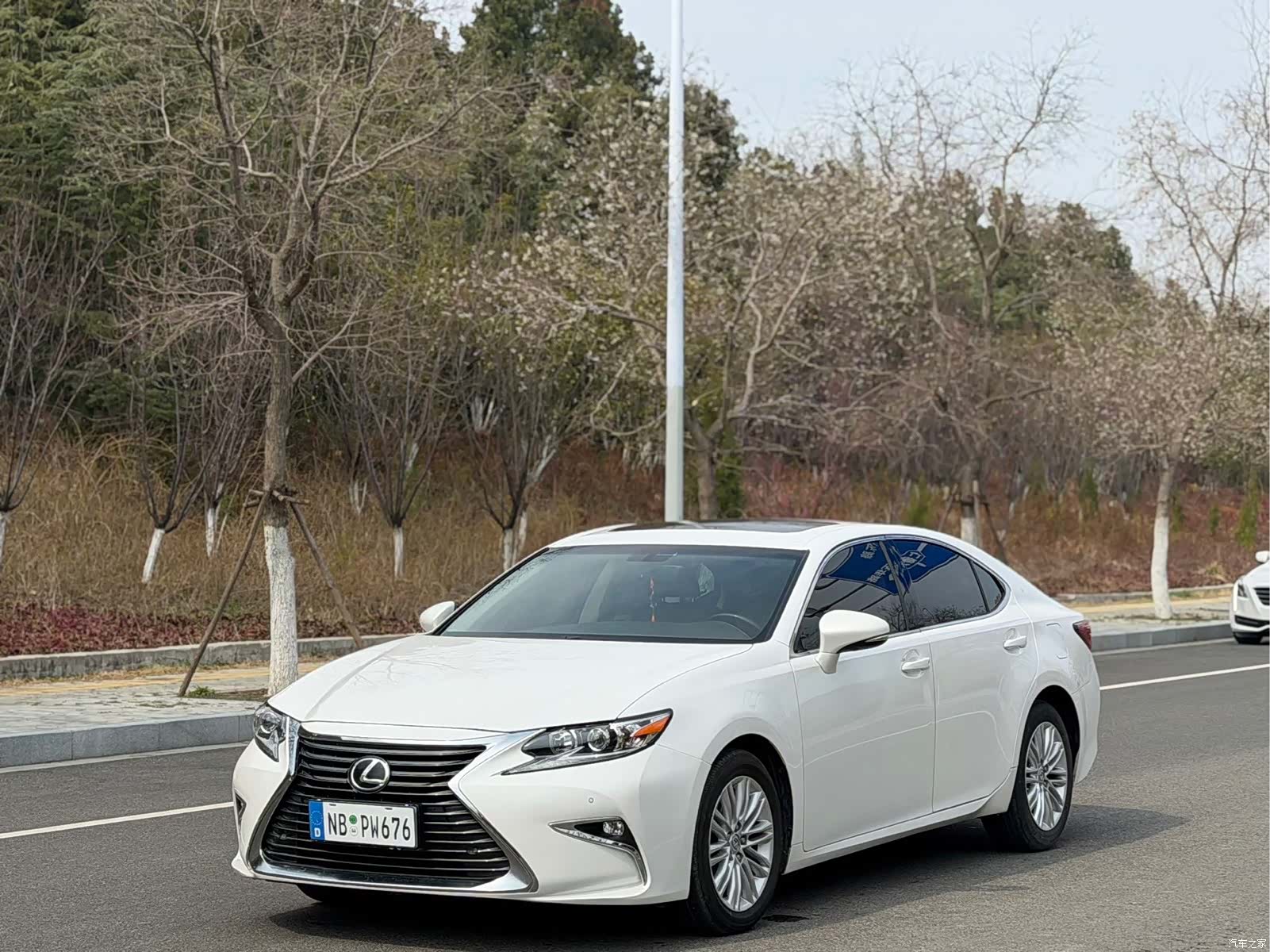 Lexus ES, 2017 1