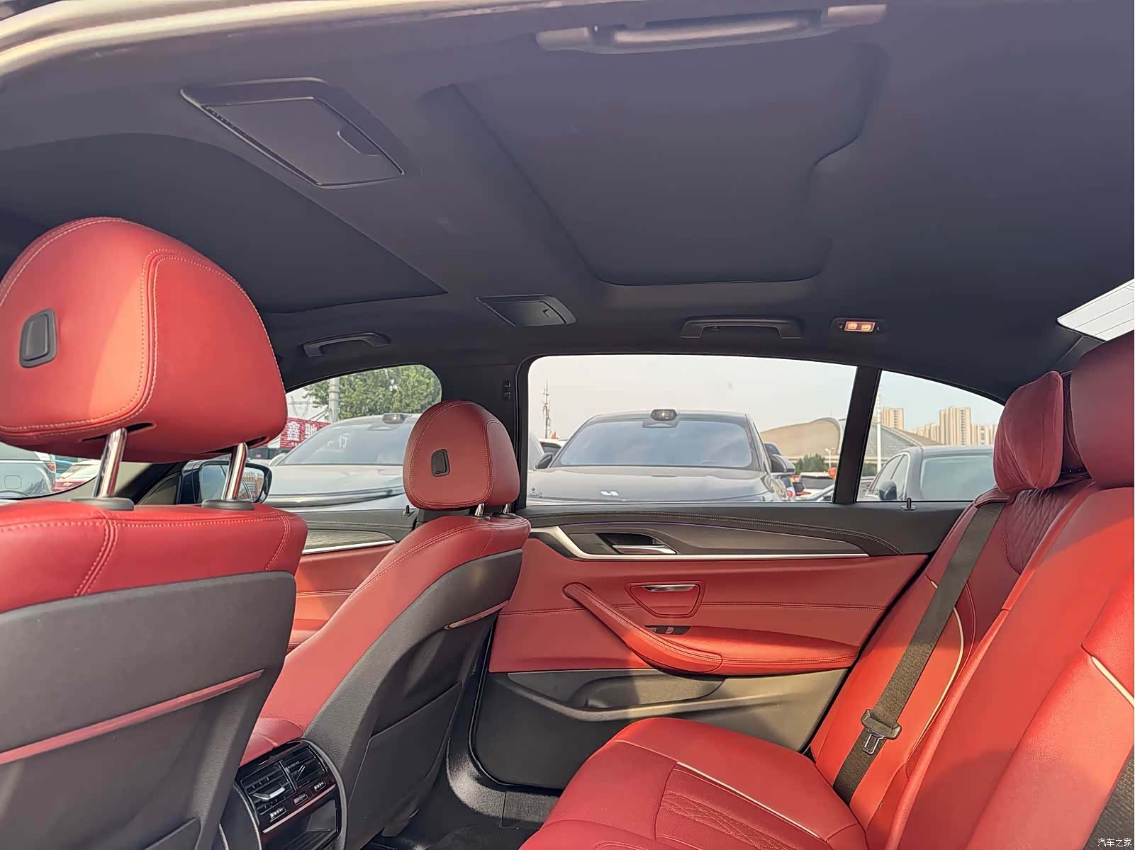 BMW 5 Series, 2022 13