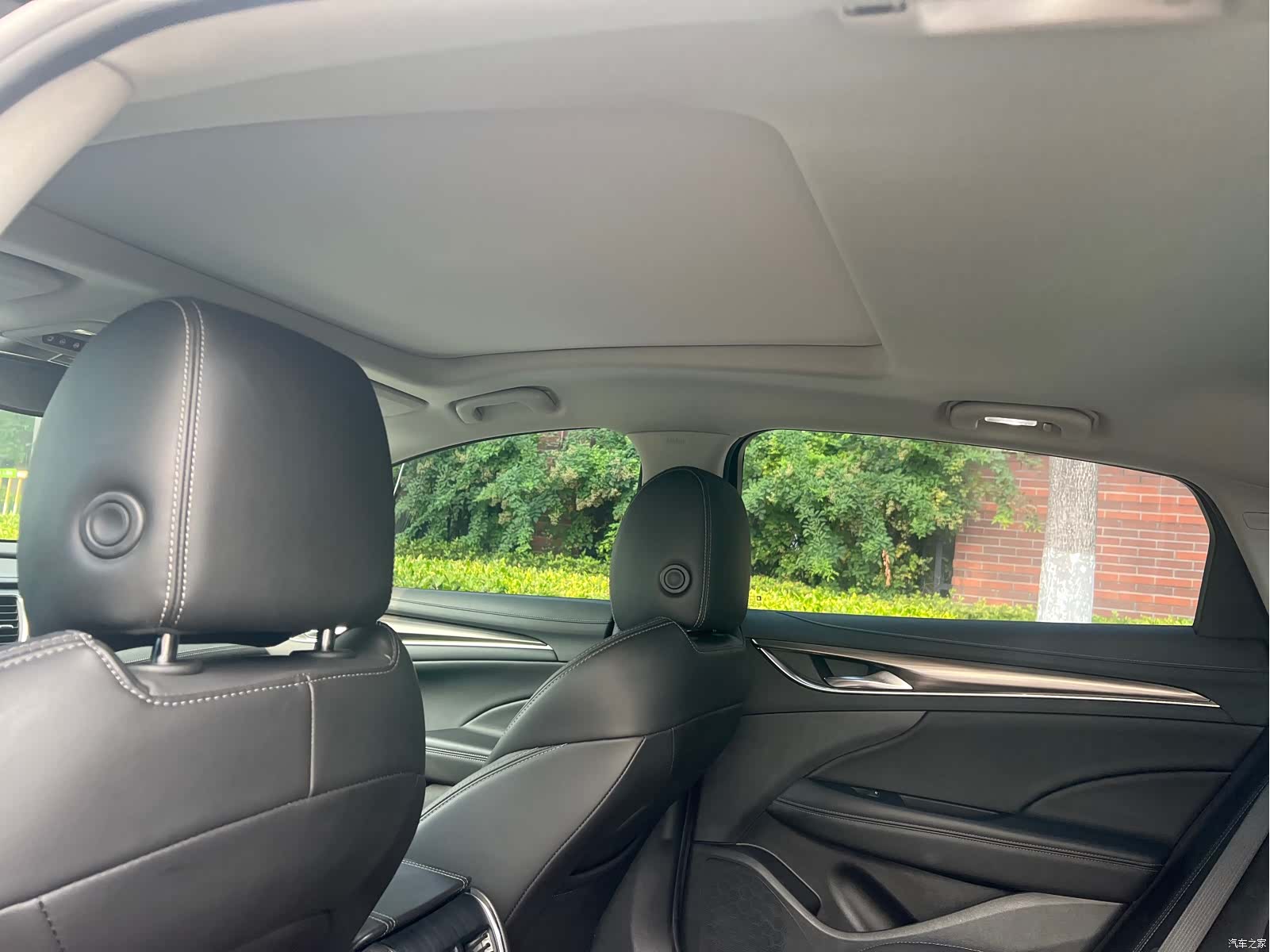 Buick LaCrosse, 2022 12