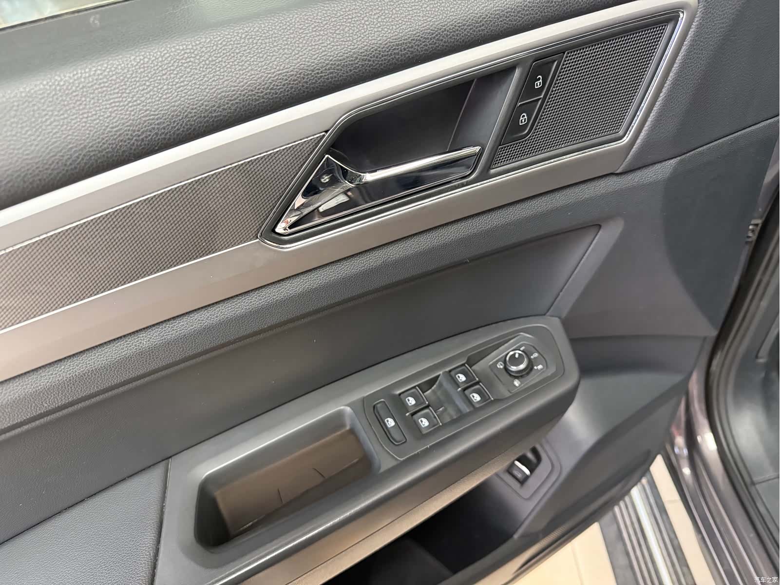 Volkswagen Teramont, 2019 13