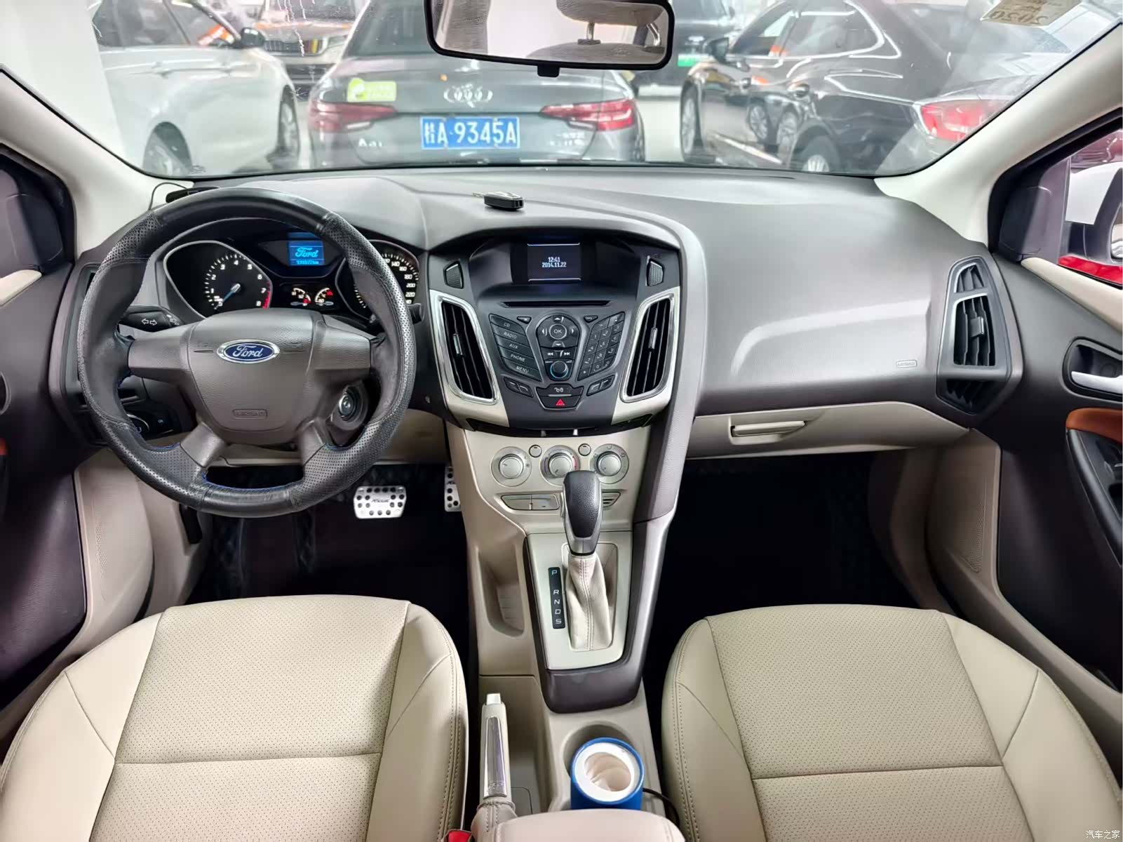 Ford Focus, 2014 8