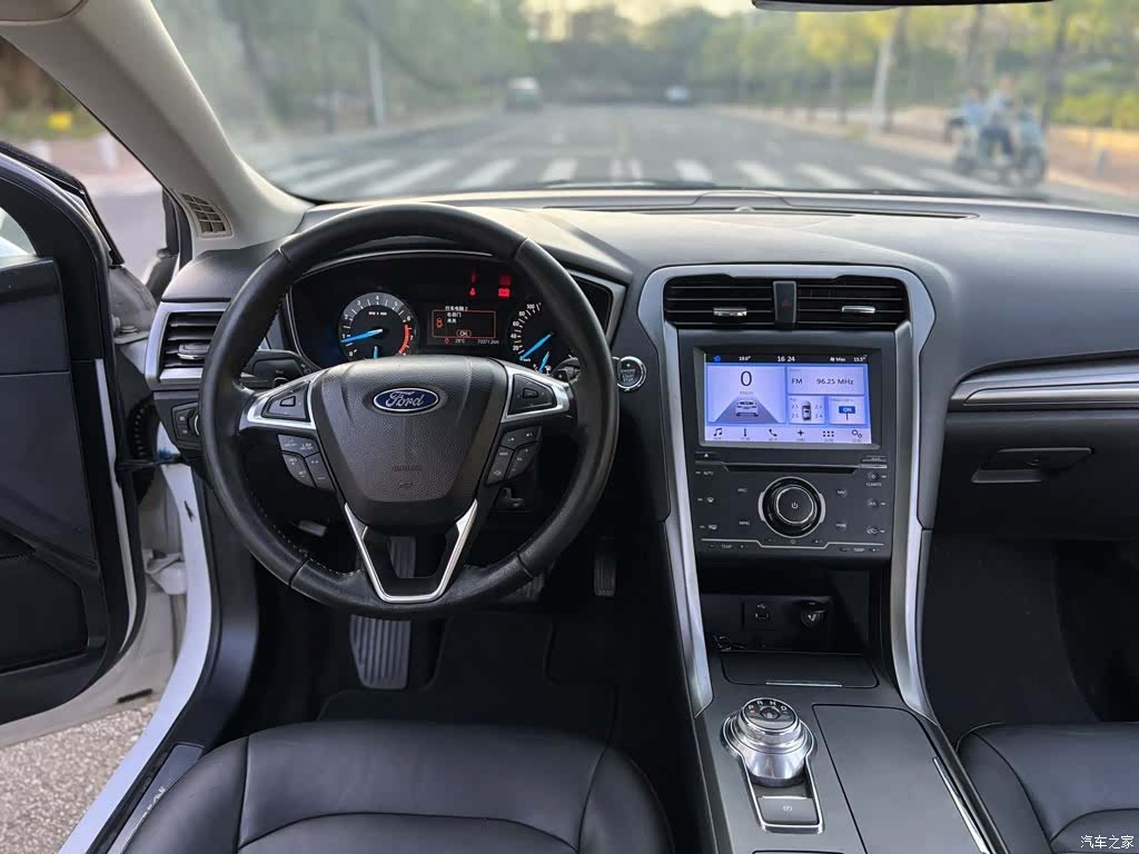 Ford Mondeo, 2017 13