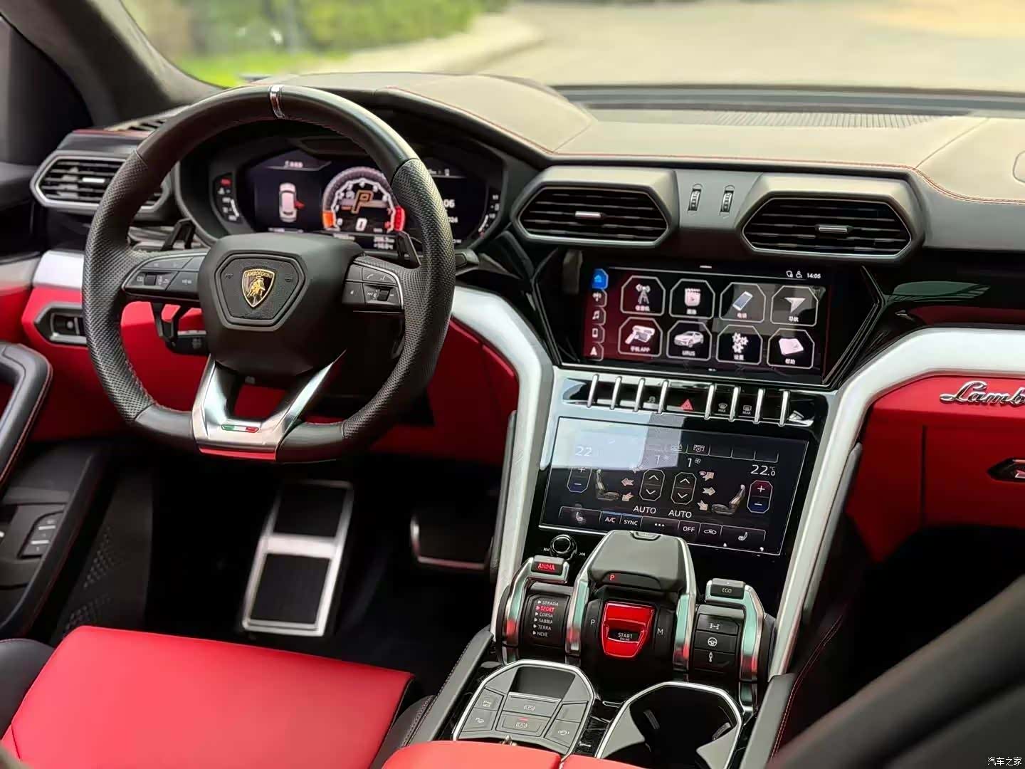 Lamborghini Urus, 2019 все фото