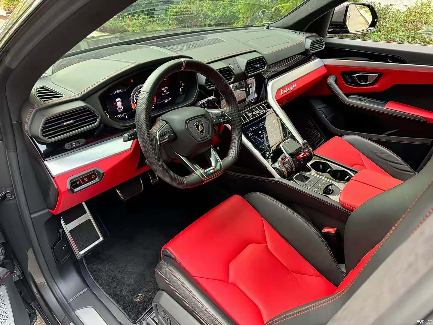 Lamborghini Urus, 2019 3