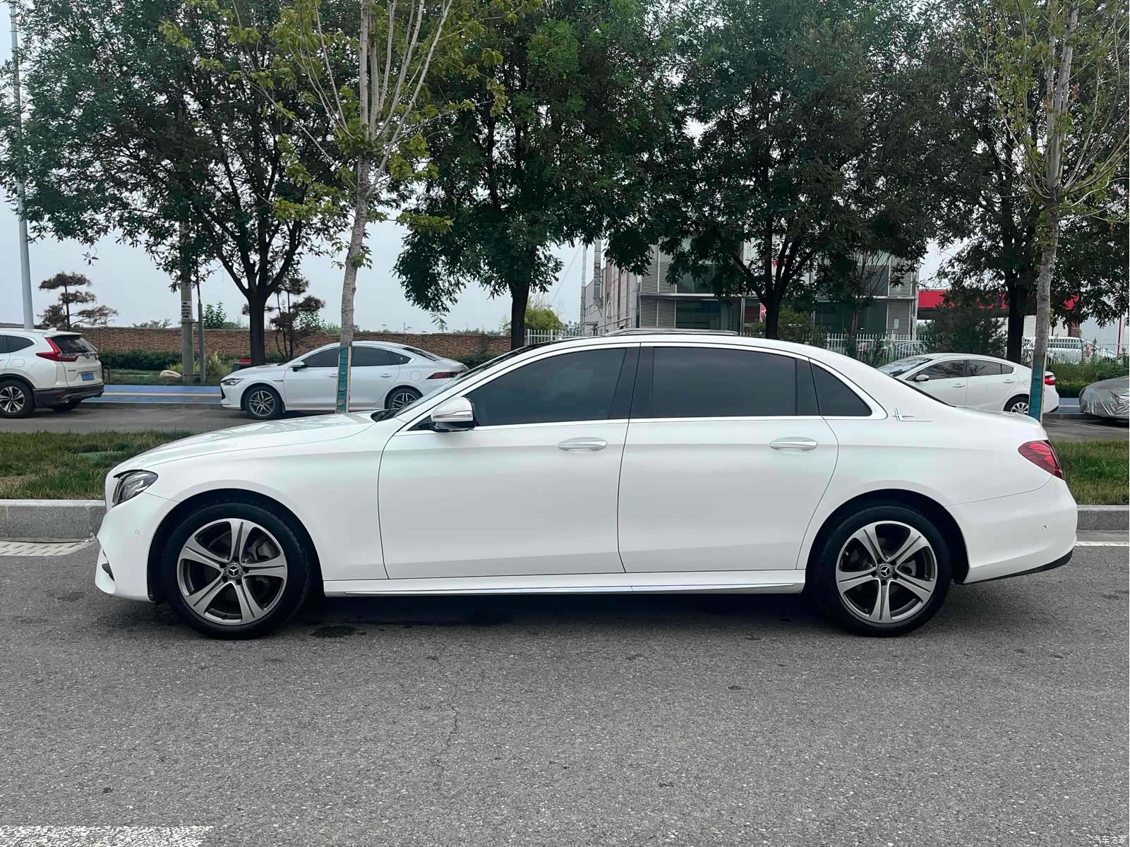 Mercedes-Benz E-Class, 2018 17