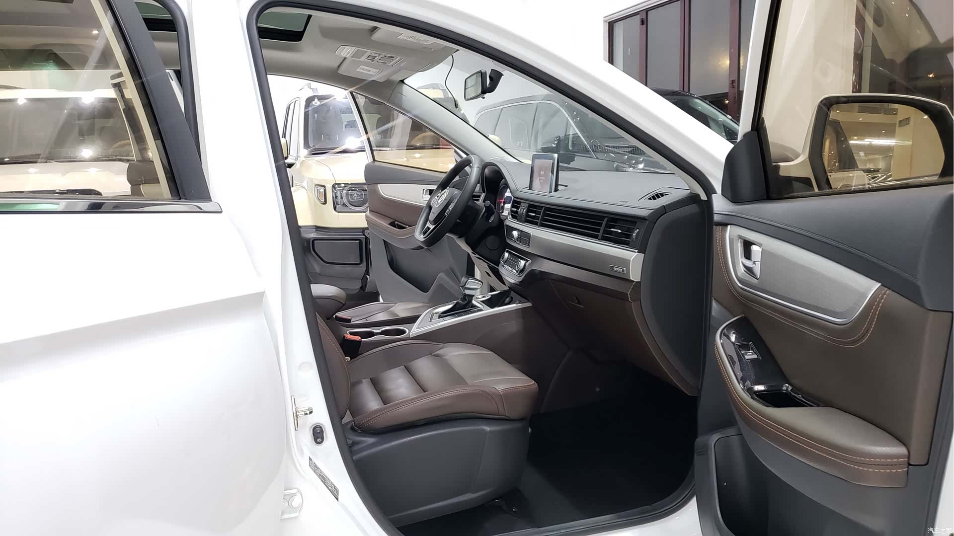 DongFeng X5, 2018 6