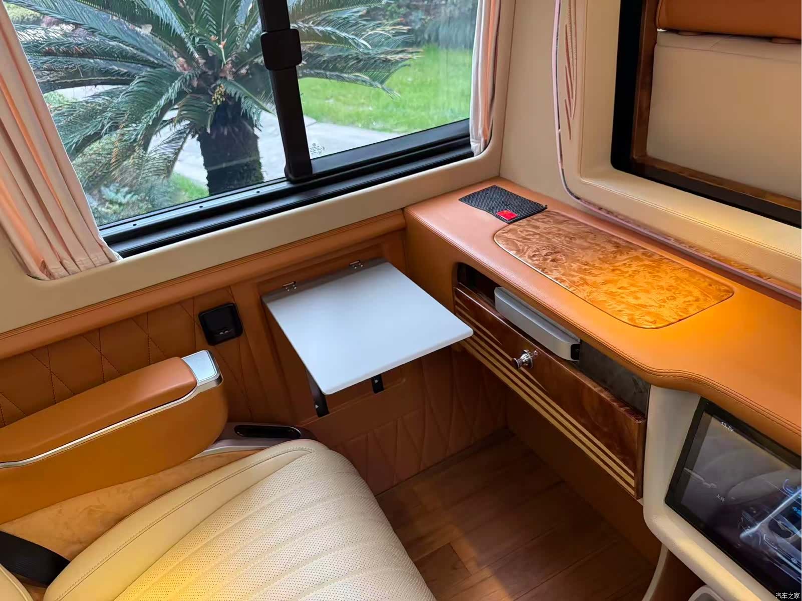 Volkswagen 7, 2019 16
