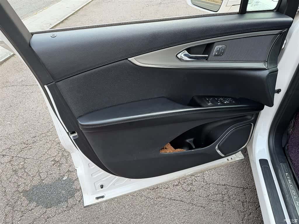 Lincoln MKX, 2019 6