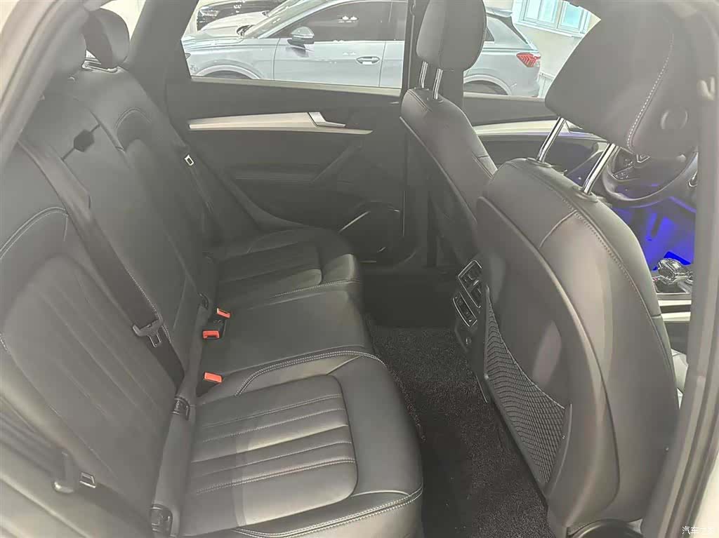 Audi Q5L, 2021 8