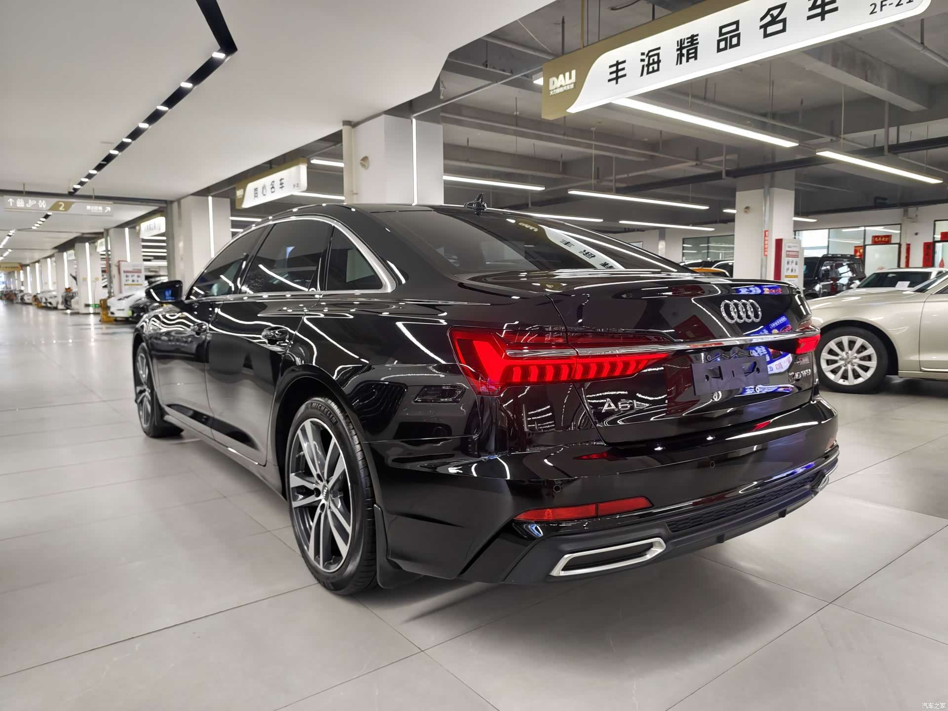 Audi A6L, 2020 12