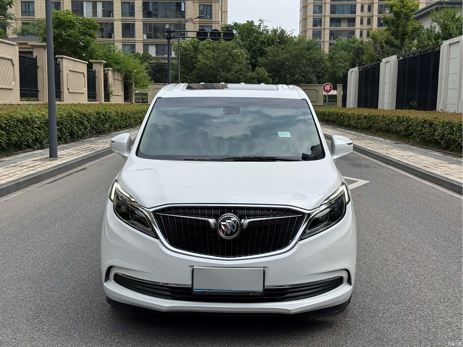 Buick GL8, 2020 2
