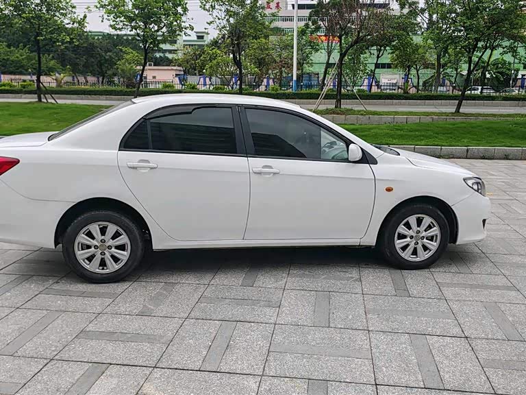 BYD L3