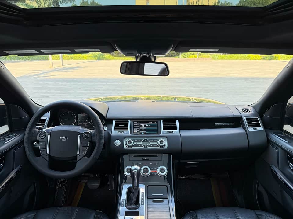 Land Rover Range Rover Sport Land Rover Range Rover Sport