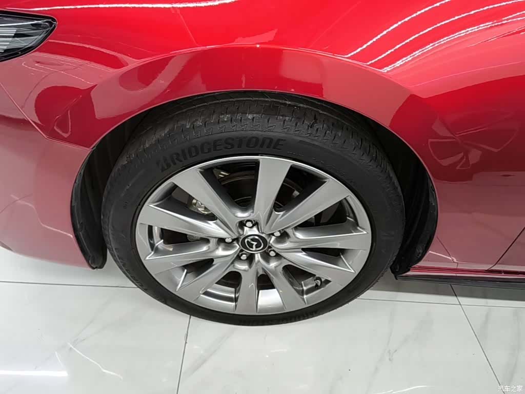 Mazda Mazda3, 2023 23