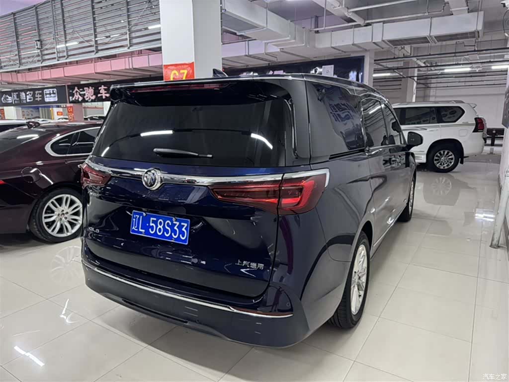 Buick GL8, 2020 12