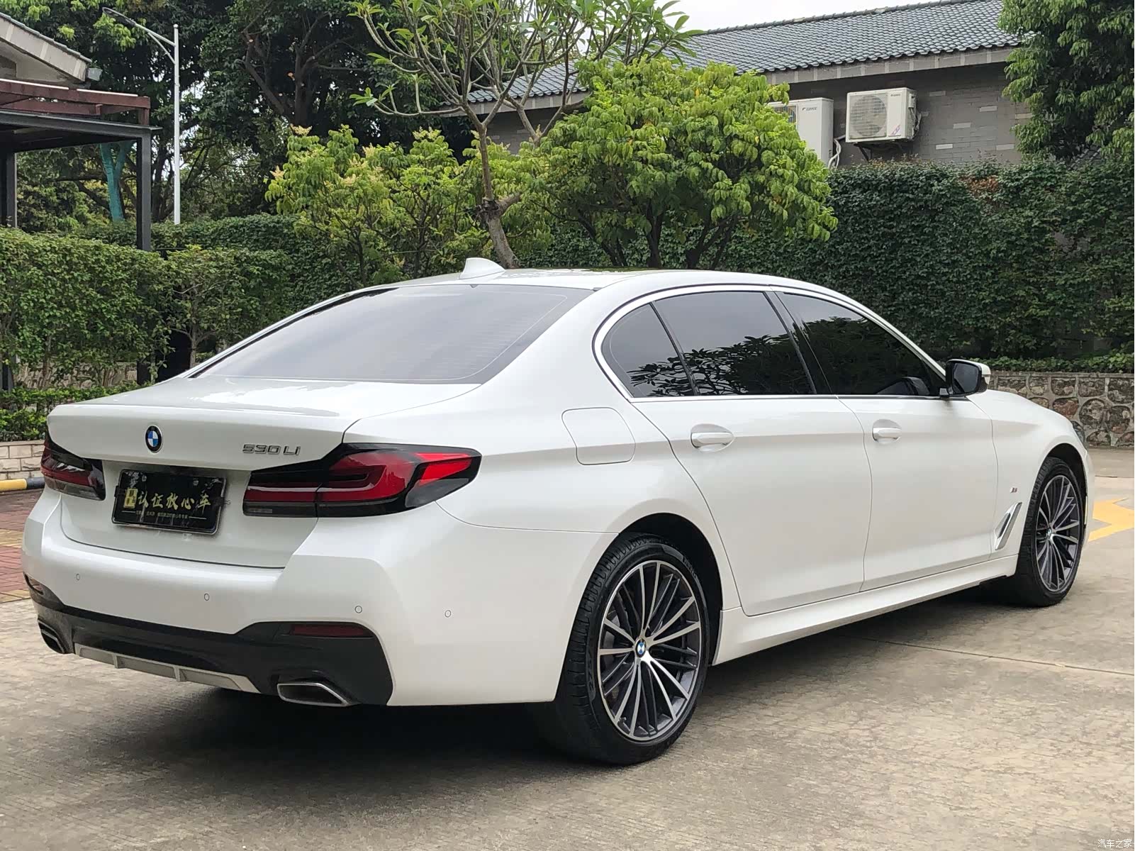 BMW 5 Series, 2023 8