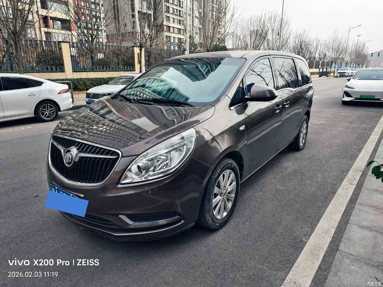Buick GL8, 2017 2