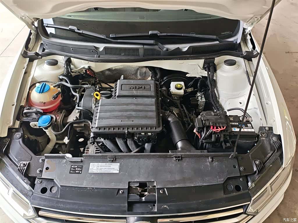 Volkswagen Bora, 2016 16