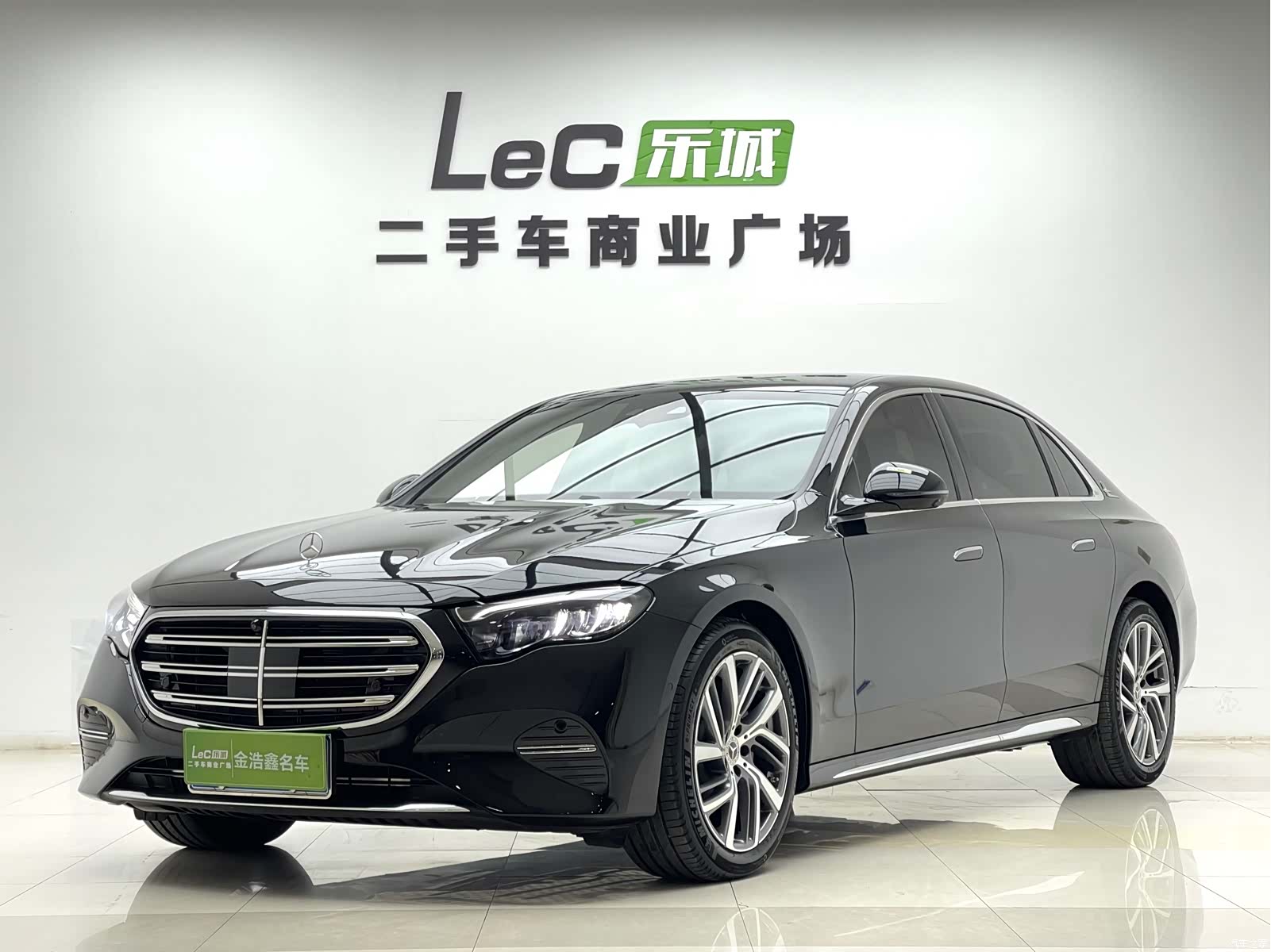 Mercedes-Benz E-Class, 2025 1