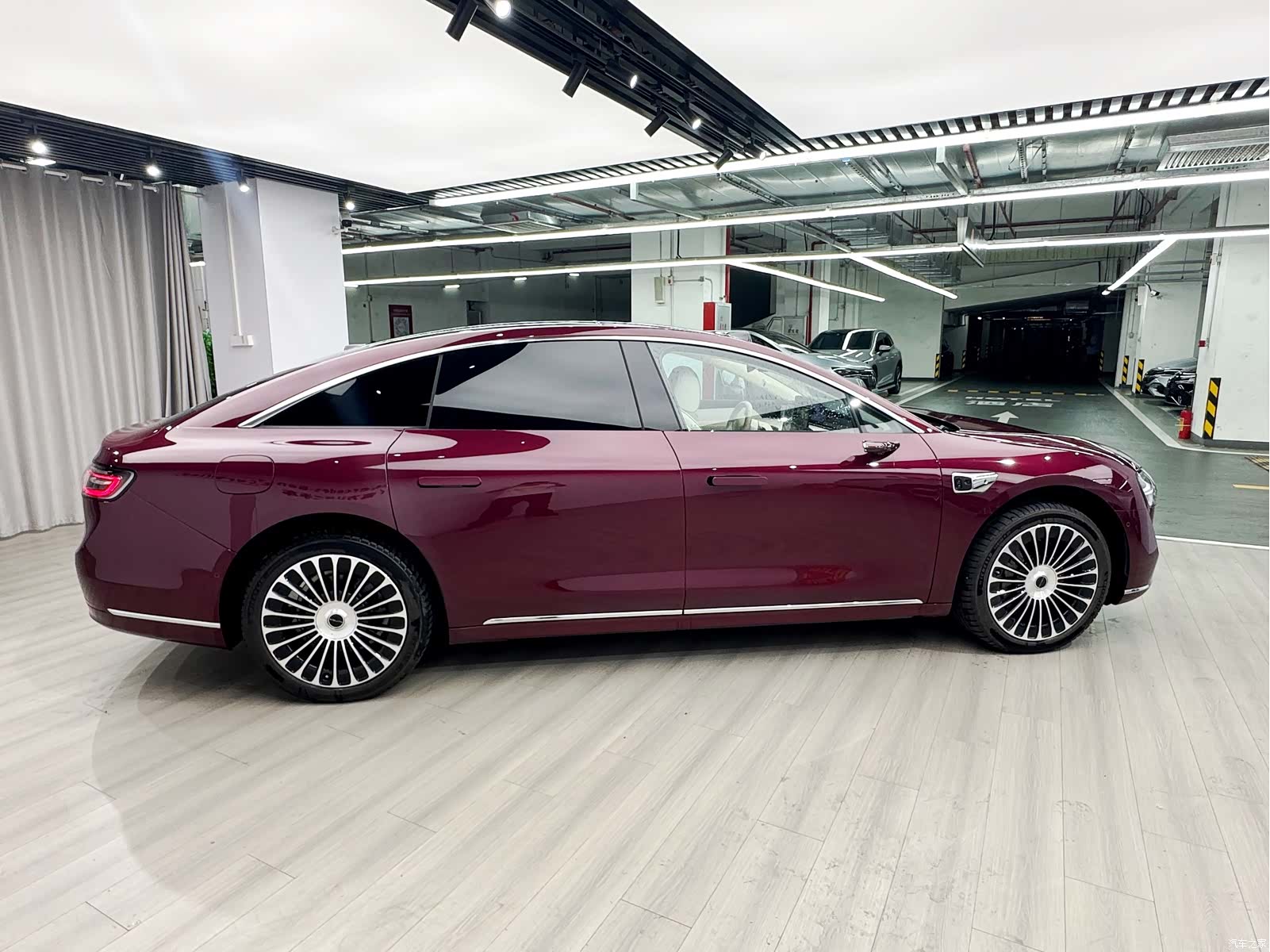 Stelato S9, 2025 4