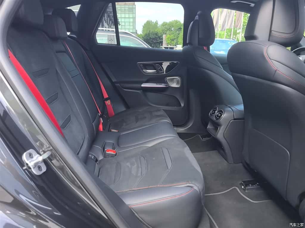 Mercedes-Benz GLC, 2025 15