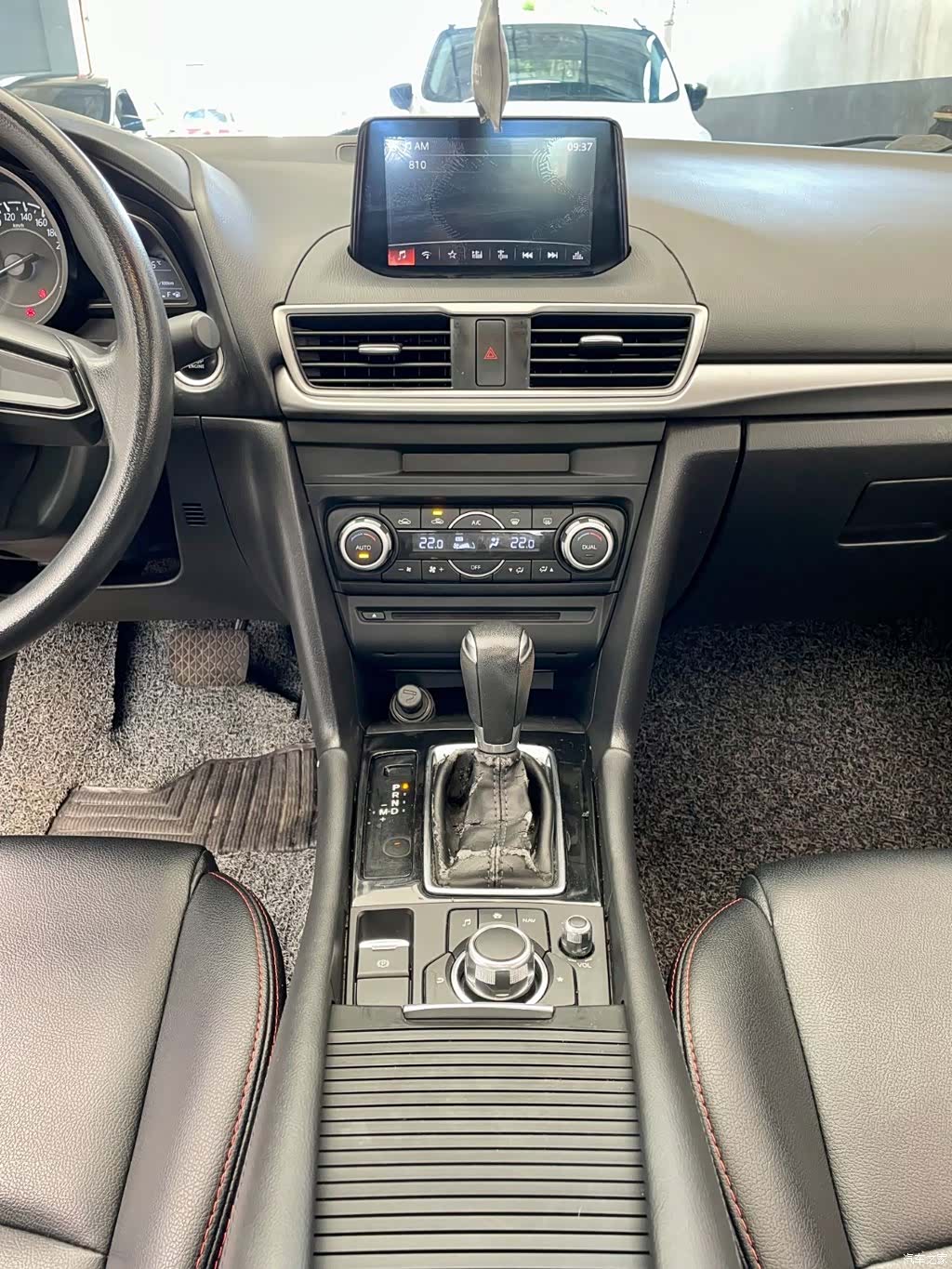 Mazda Mazda3, 2018 9