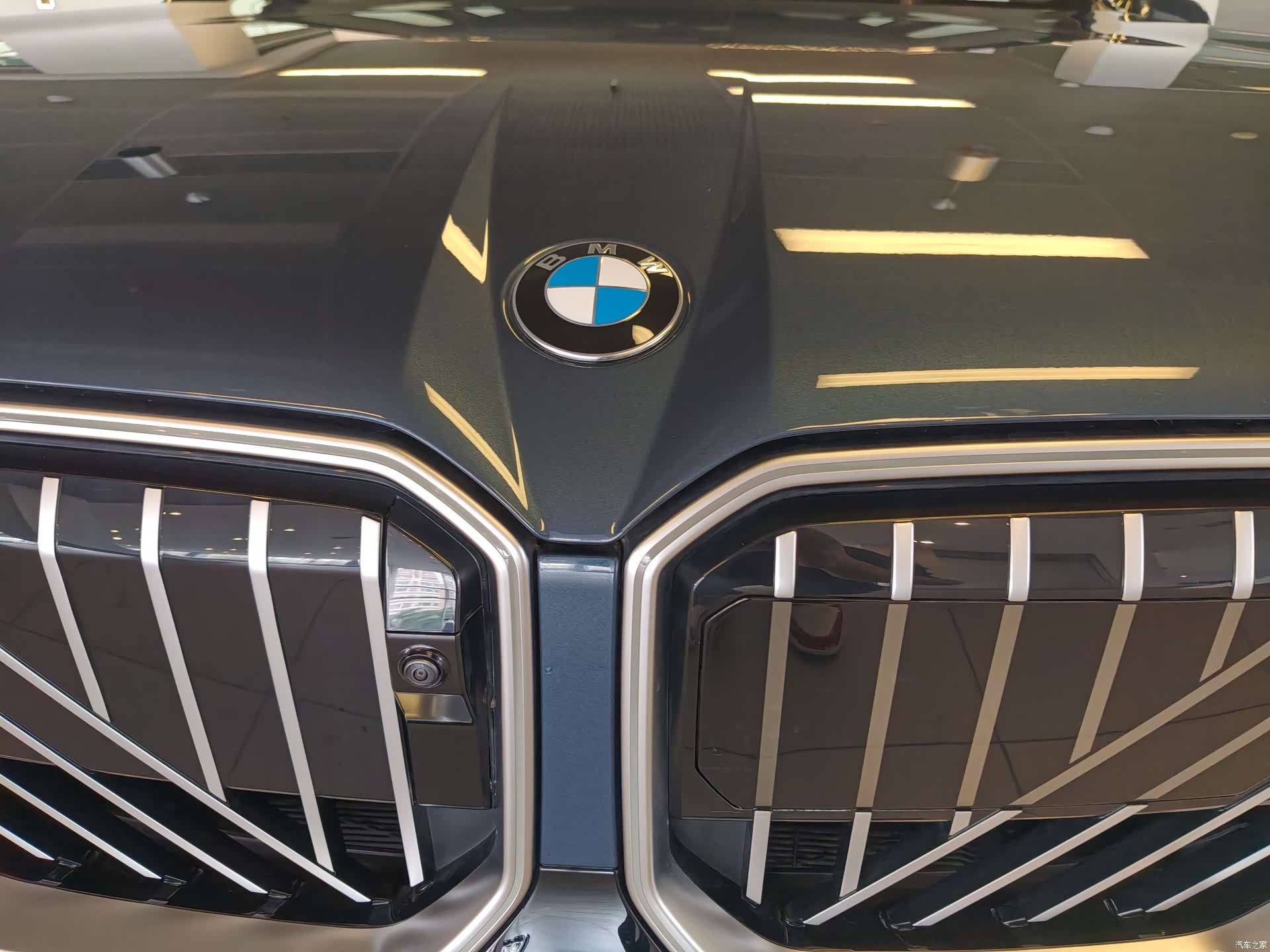 BMW X3, 2025 все фото