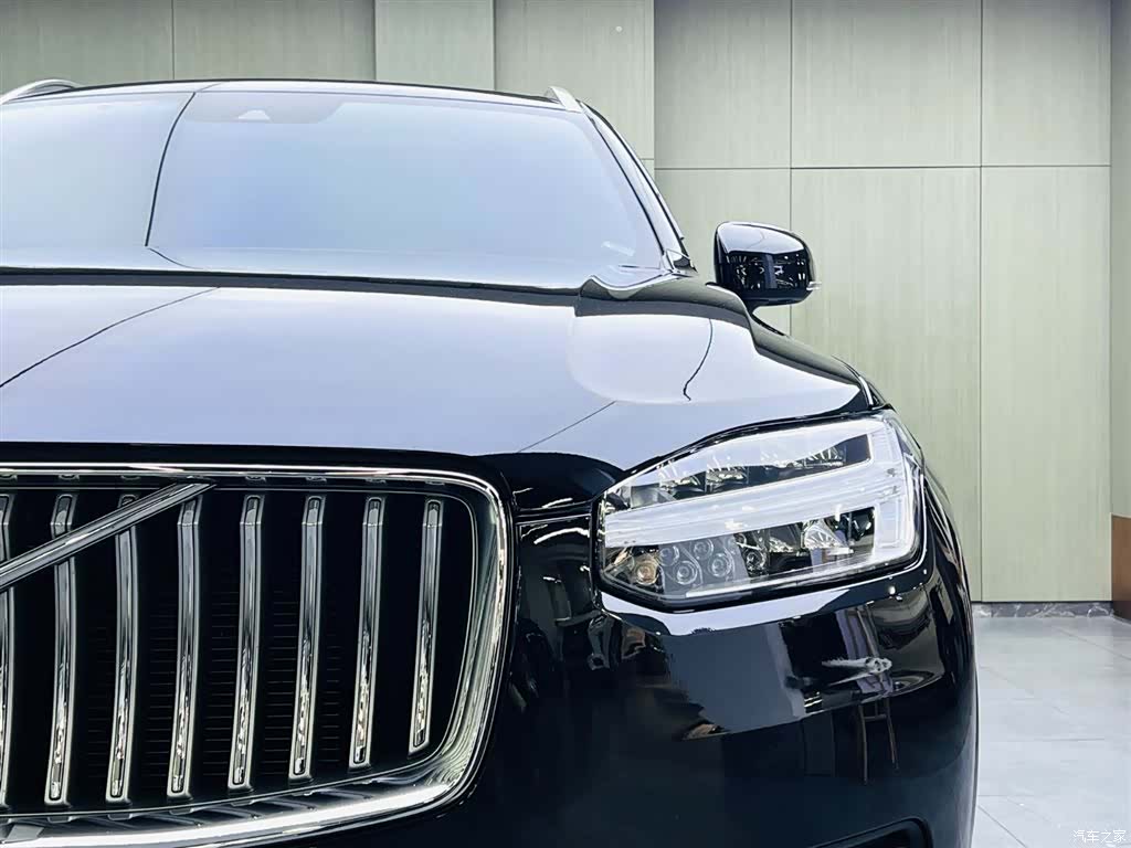 Volvo XC90, 2022 7