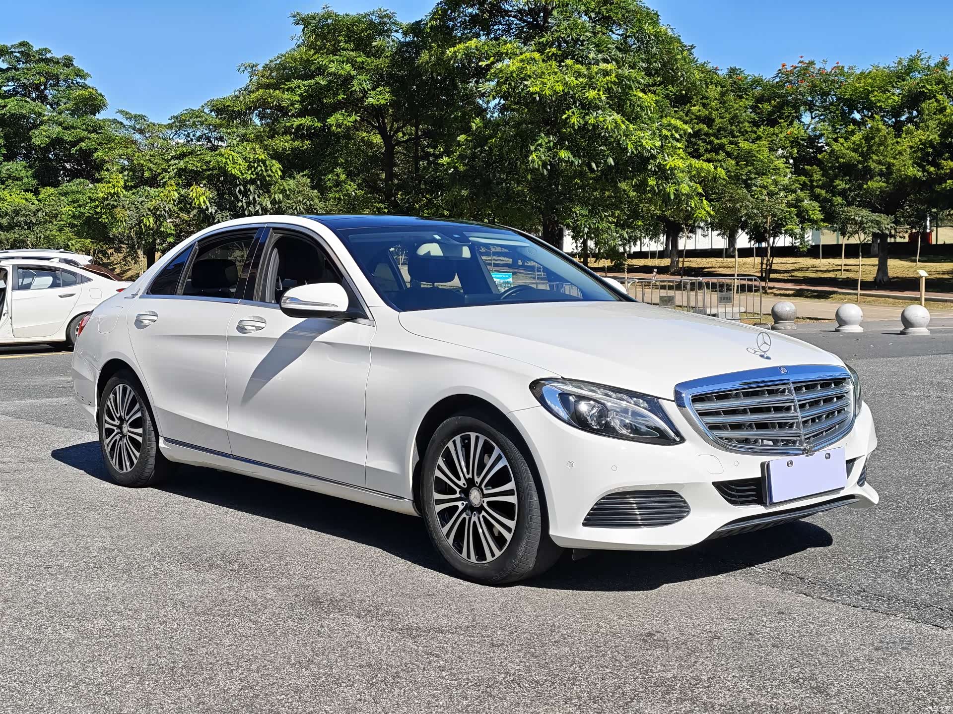 Mercedes-Benz C-Class, 2016 3