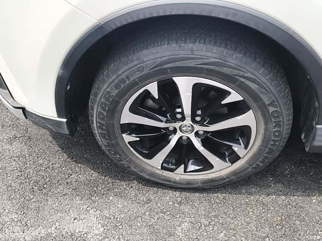 Toyota RAV4, 2018 23