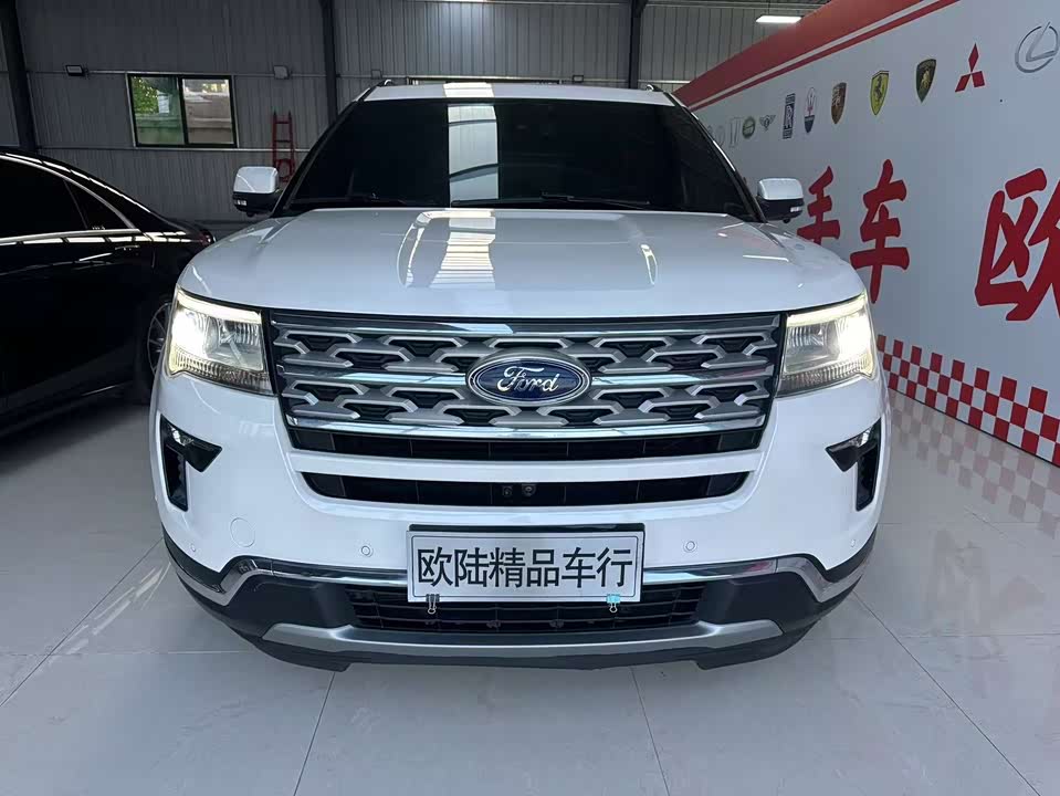 Ford Explorer Ford Explorer
