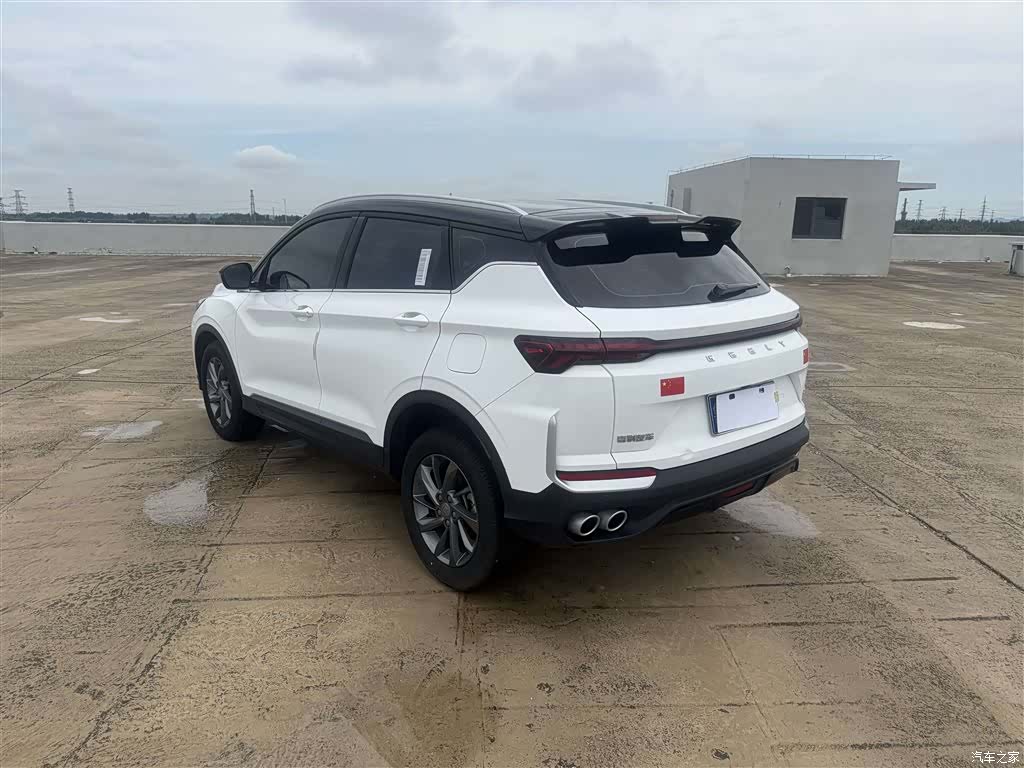 Geely Coolray, 2025 7