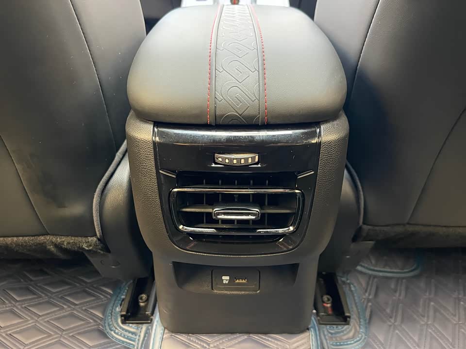 Trumpchi Shadow Leopard