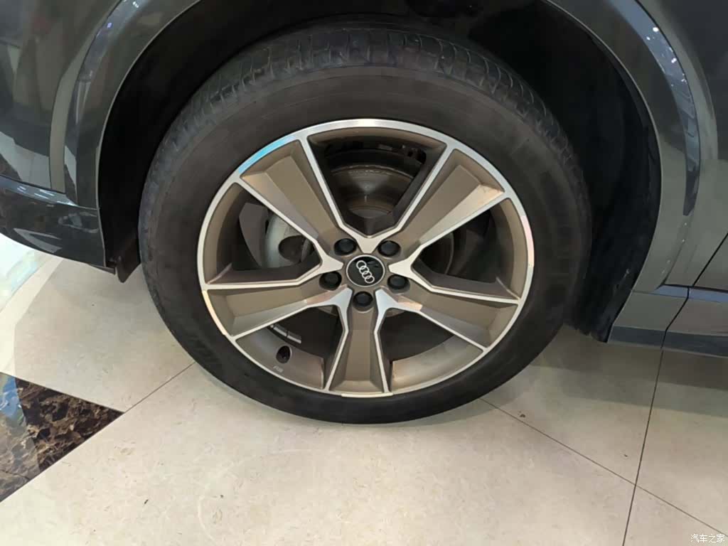 Audi Q2L, 2022 23