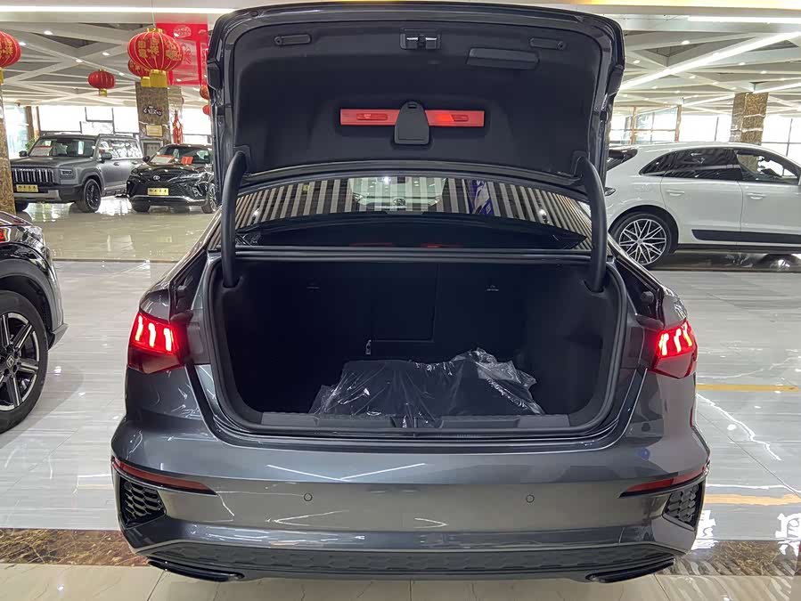 Audi A3 2022, фото 11