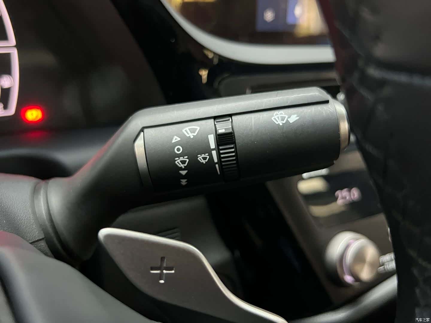 Lexus ES, 2023 23