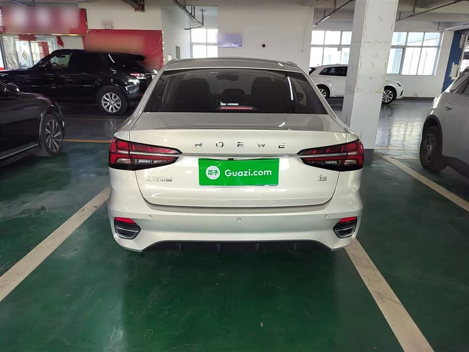Roewe i5