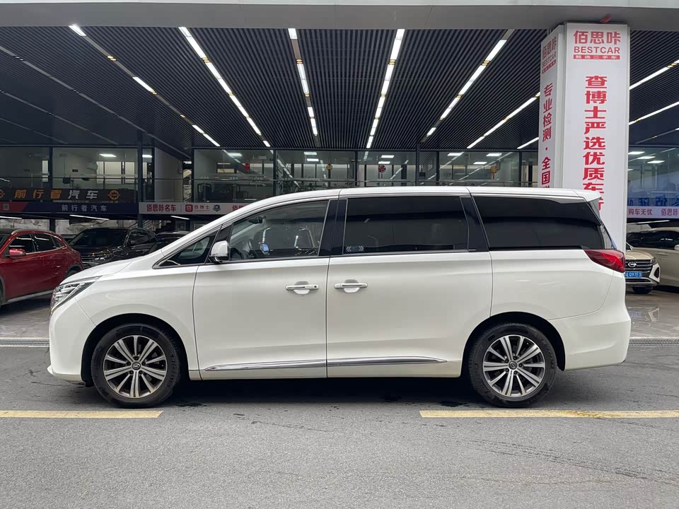 Trumpchi Trumpchi M8