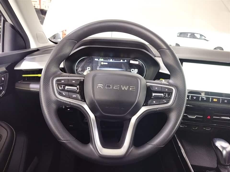 Roewe i5