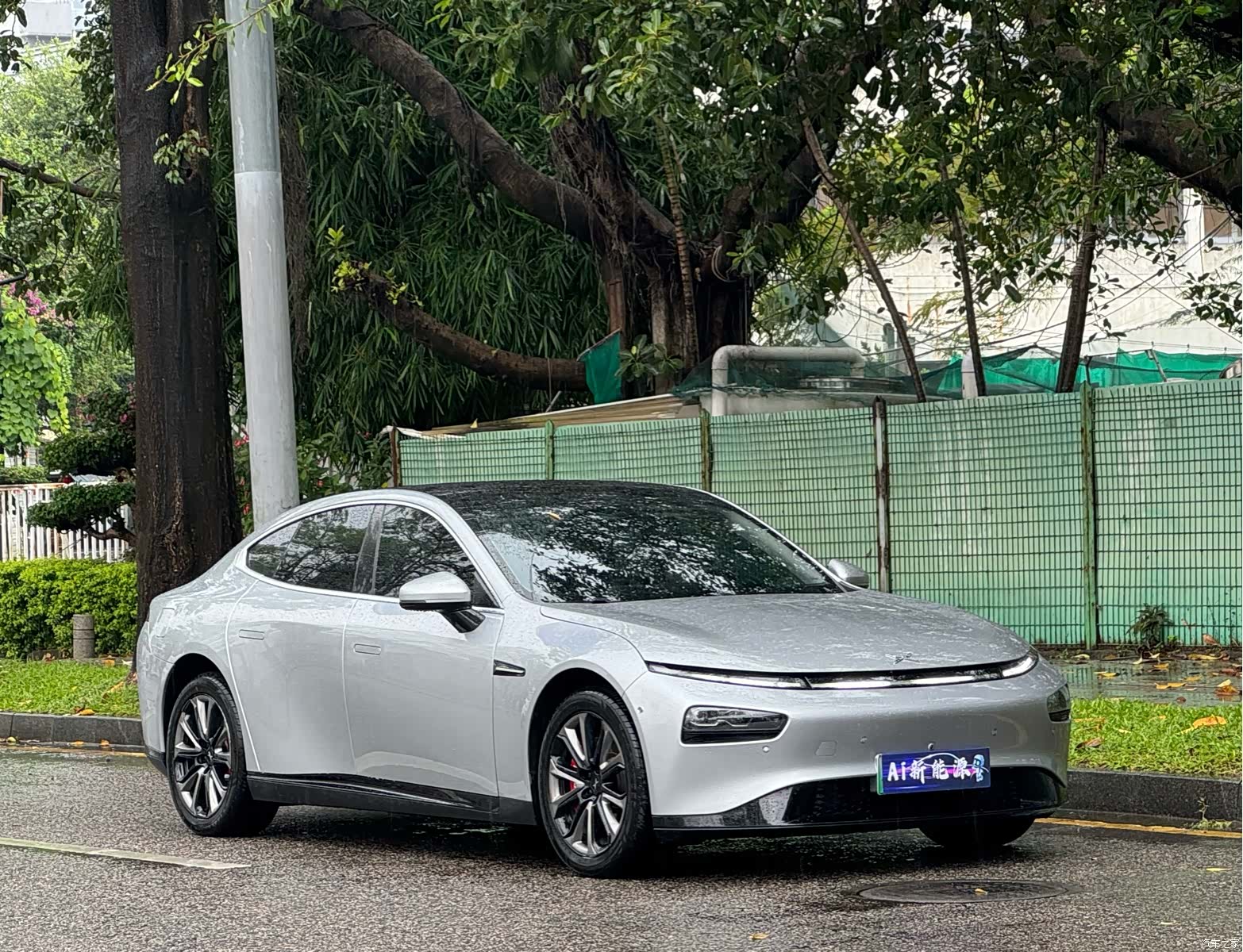 Xpeng P7, 2021 3