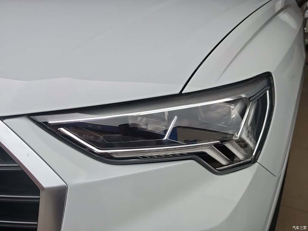 Audi Q3, 2020 24
